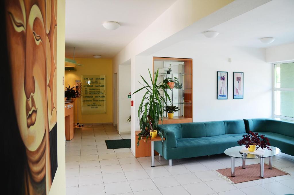 Hotel Imos Прага Экстерьер фото